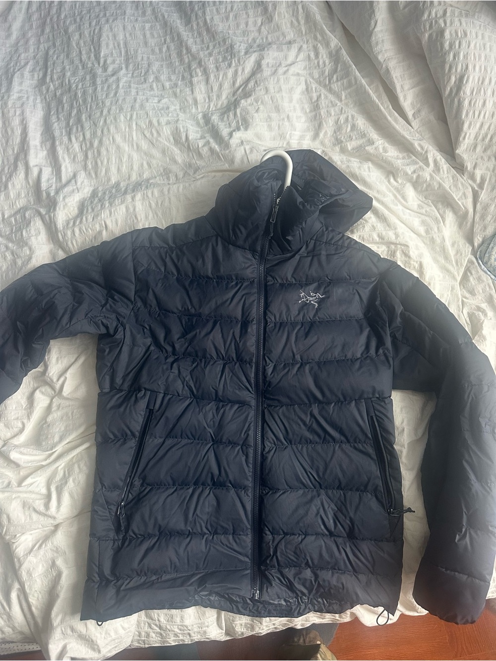 Arc'teryx Men's Black Hooded Lightweight Puffer Jacket Thorium AR Size Medium